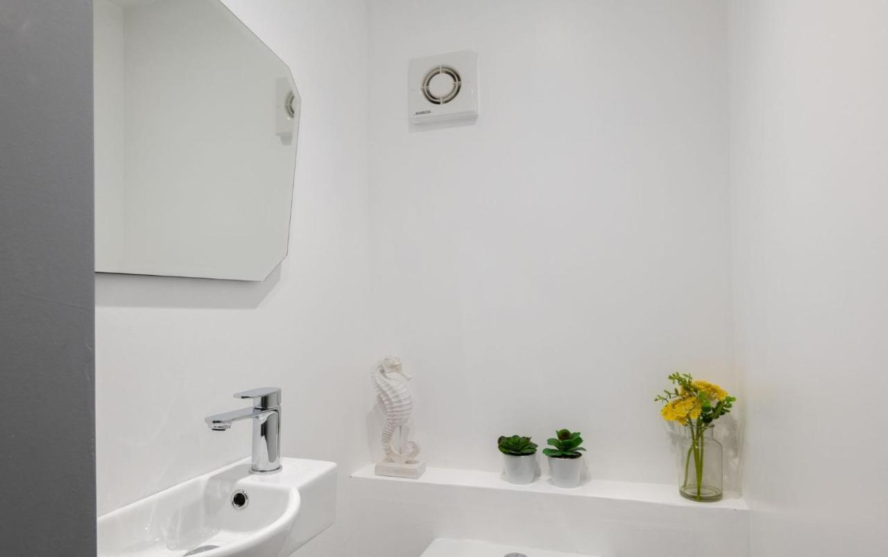 Spacious And Modern 4 Bed Apartment Next To Borough Station Londen Buitenkant foto